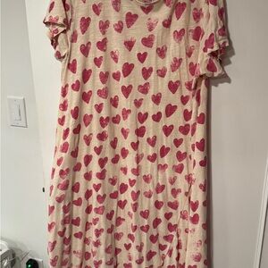 Magnolia Pearl Cream Dress with Pink Heart Print. Worn once